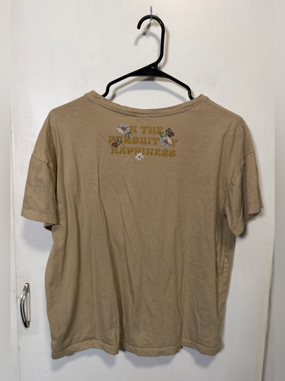 Vibe N’ Mushroom Graphic Tee - Picture 3 of 3